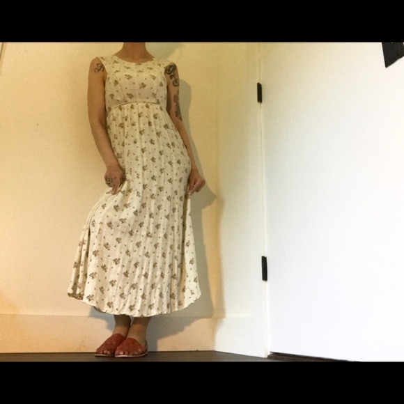 Kimchi Blue Dresses & Skirts - Kimchi Blue Modern Prairie Dress